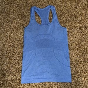 Lululemon tank top